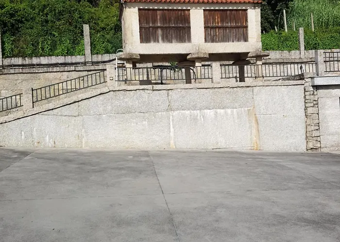 Canada 2 アパート ラショ