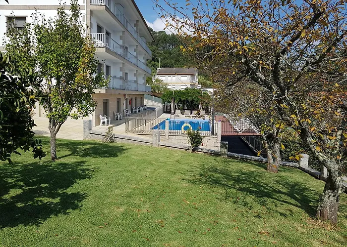 アパート Canada 2 ラショ