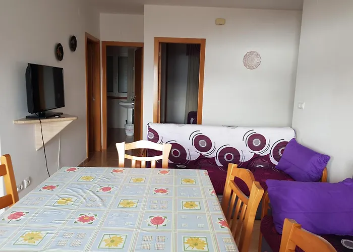 アパート Canada 2 ラショ